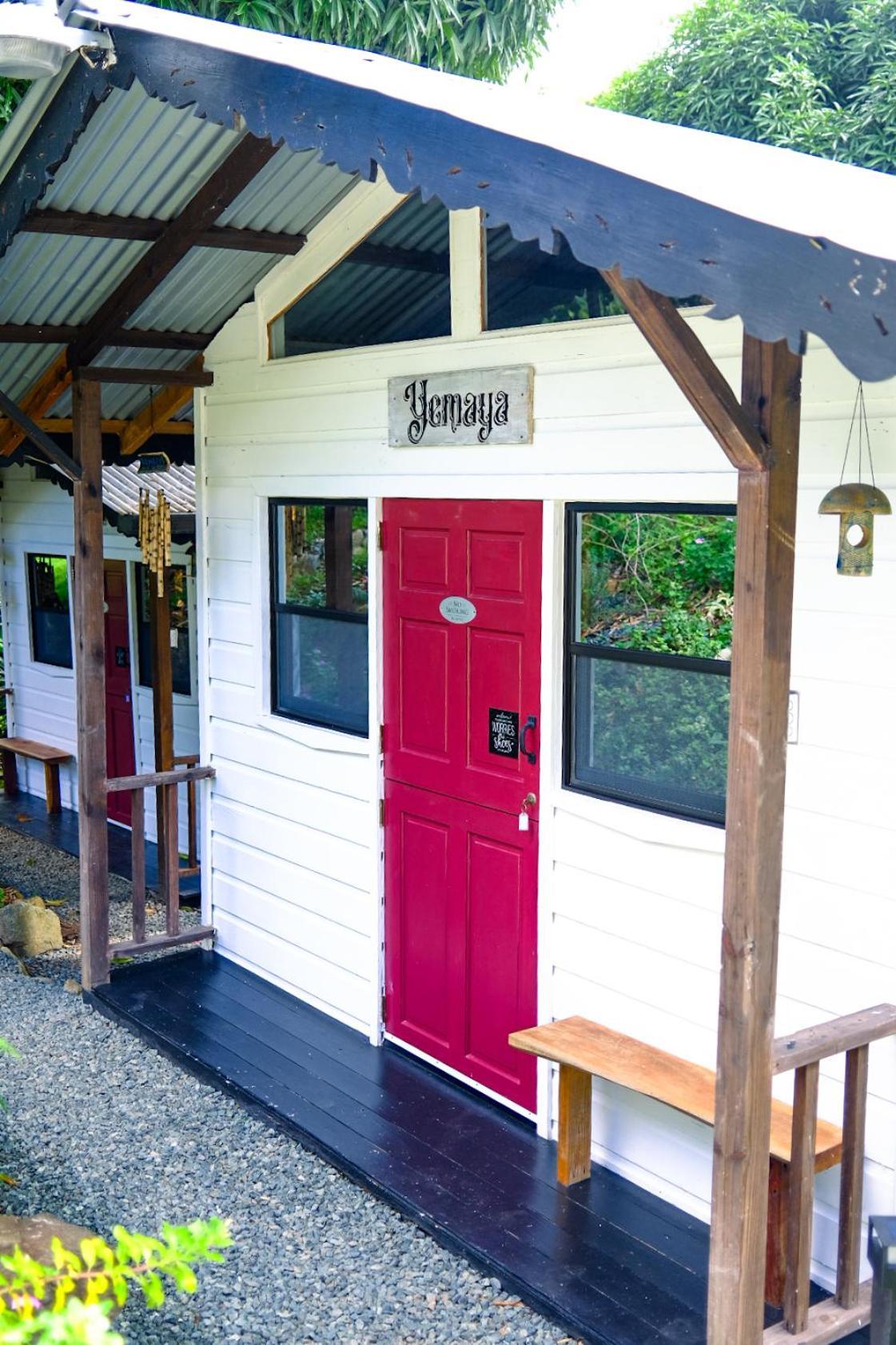 Silk Cotton Cottages Parrot Hall Bagian luar foto